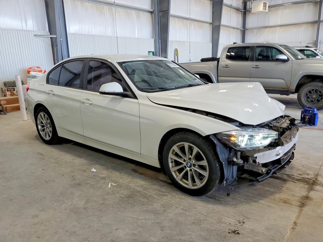 2018 BMW 3 SERIES