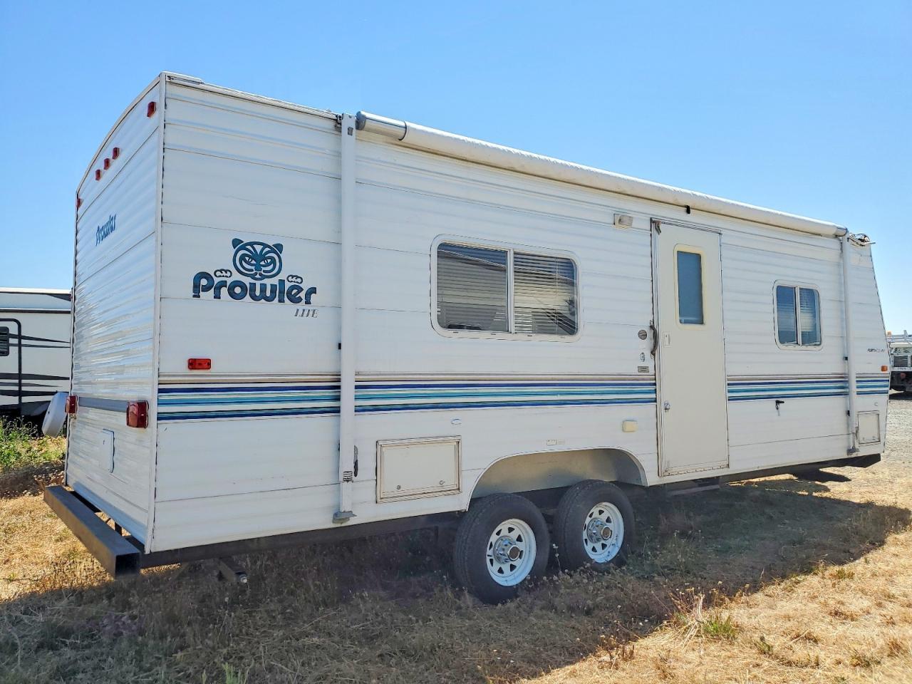 2003 PROWLER Travel Trailer