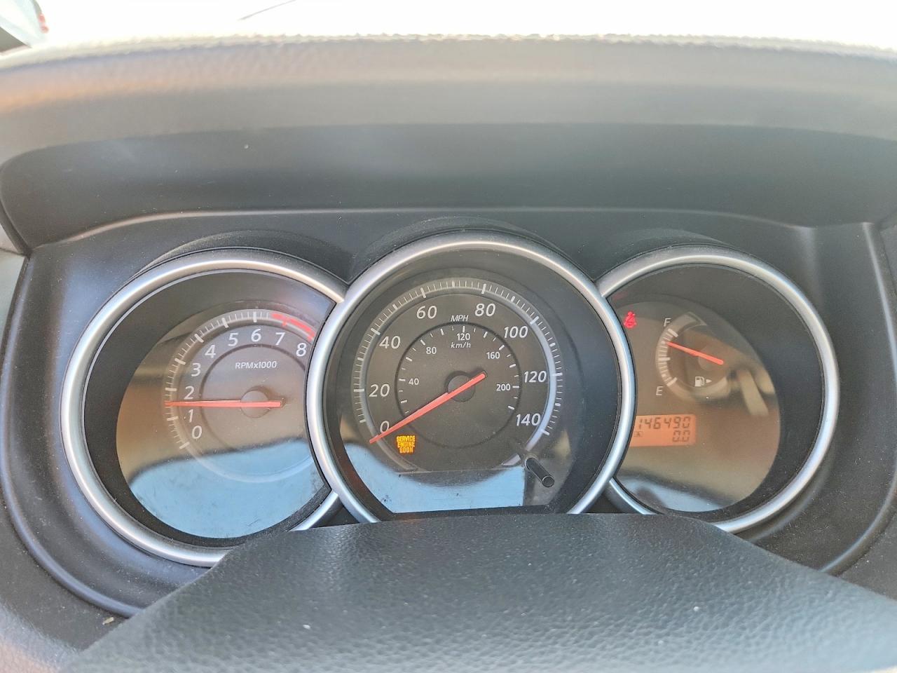 2012 NISSAN VERSA