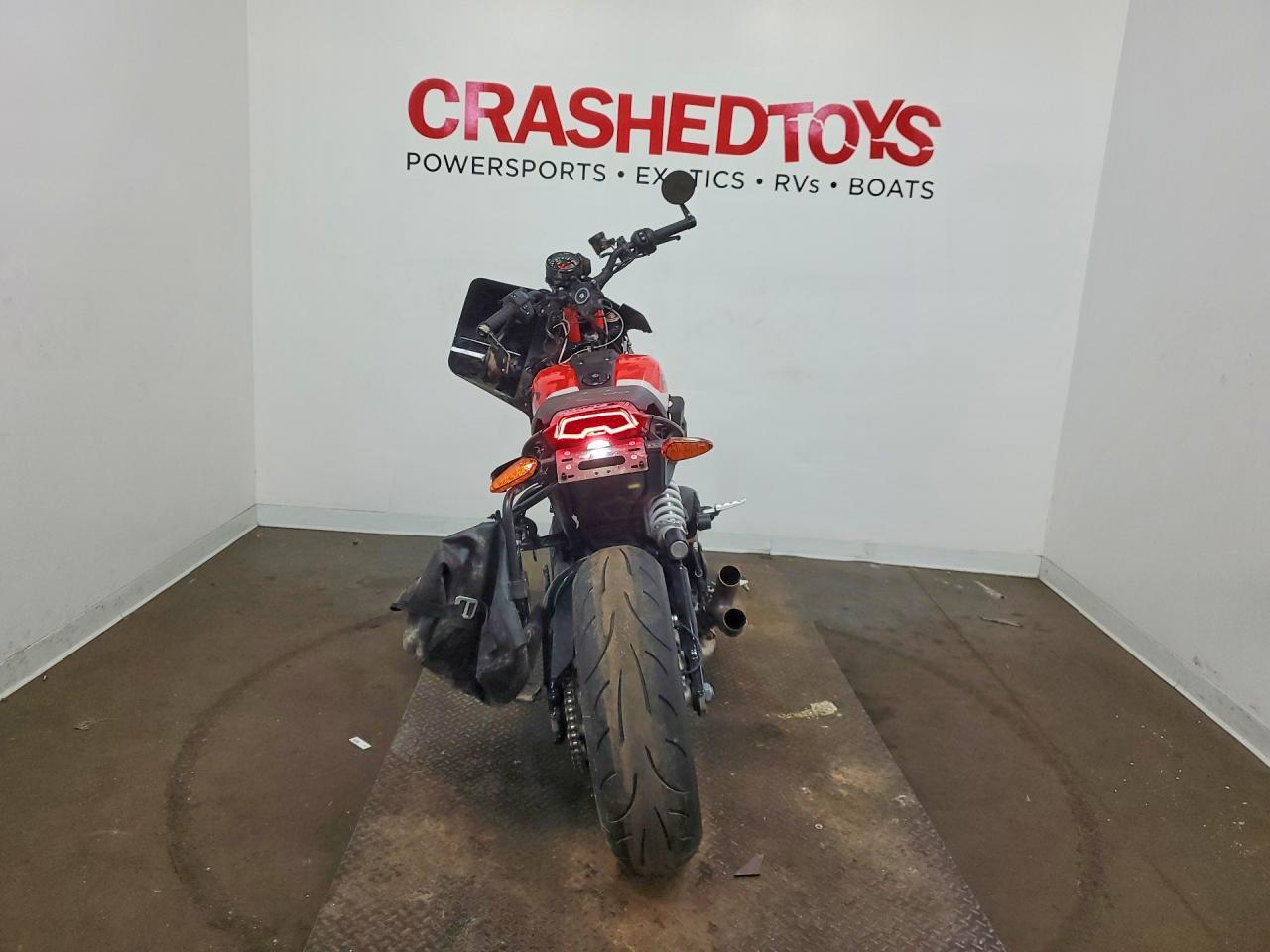 2024 INDIAN MOTORCYCLE CO. FTR