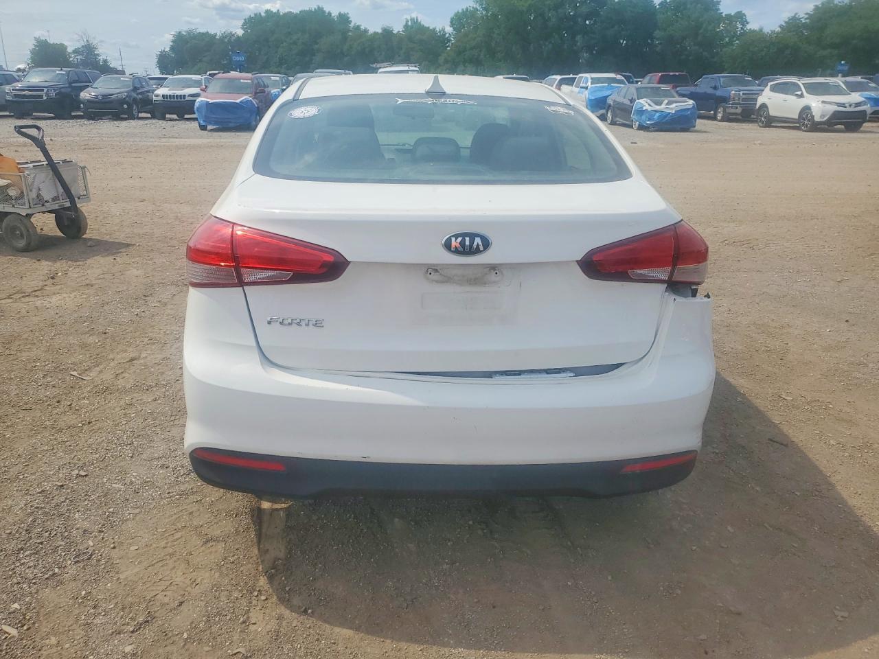 2017 KIA FORTE