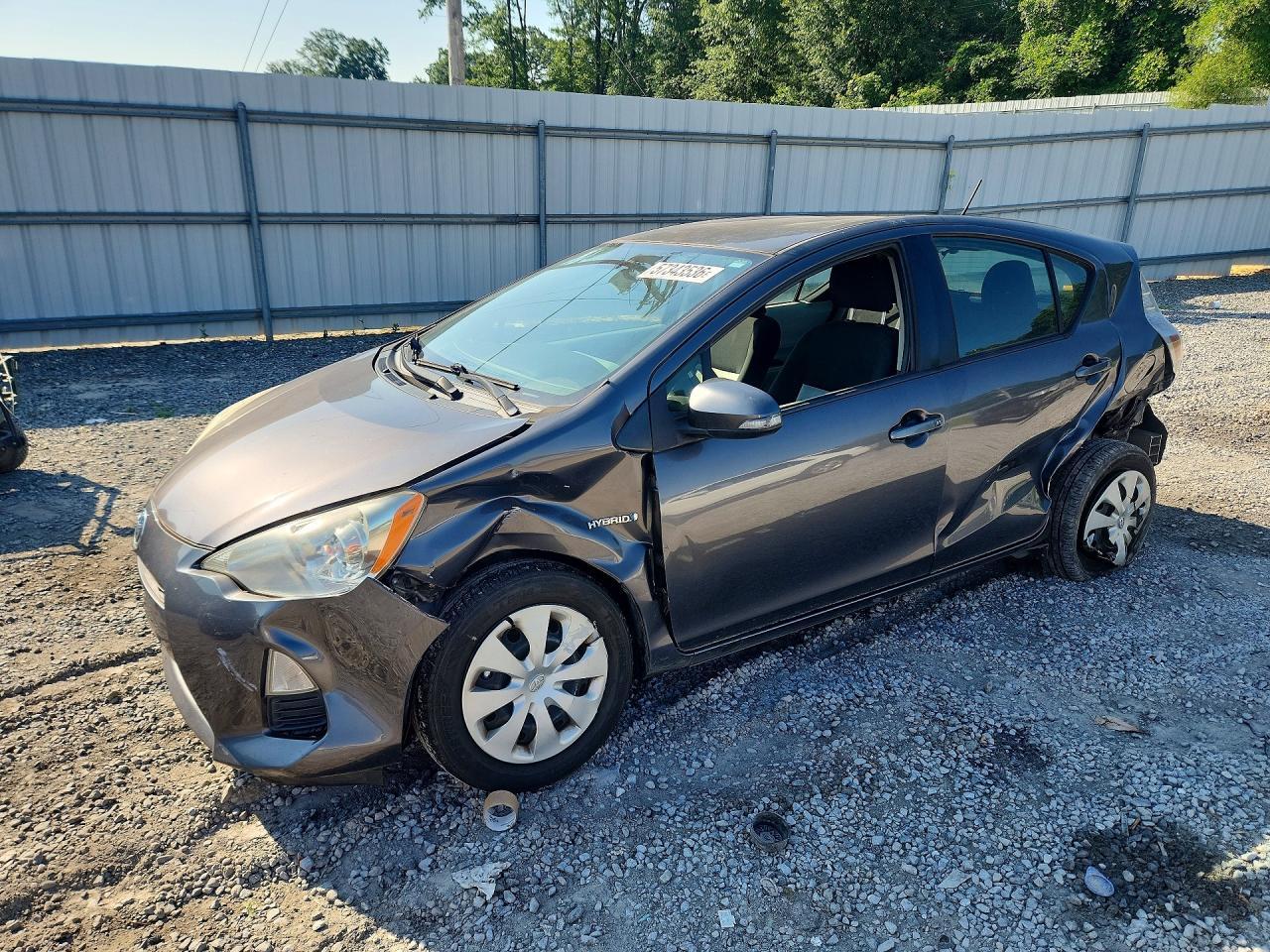 2012 TOYOTA Prius c