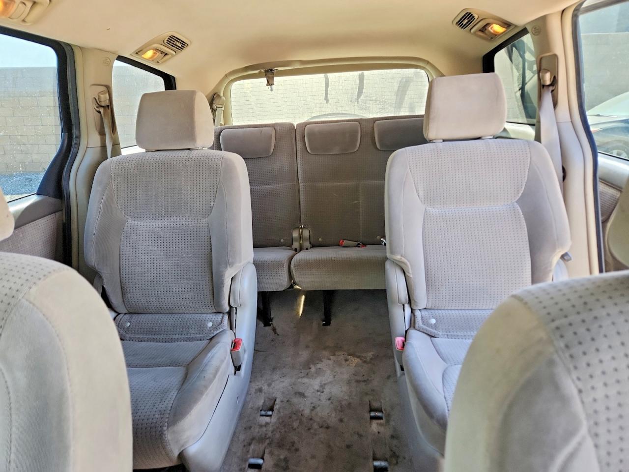 2006 TOYOTA SIENNA