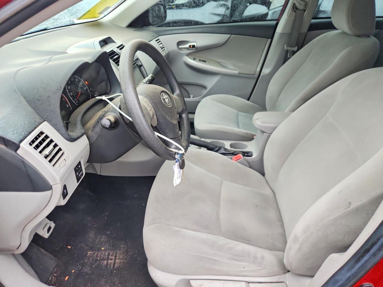 2013 TOYOTA COROLLA