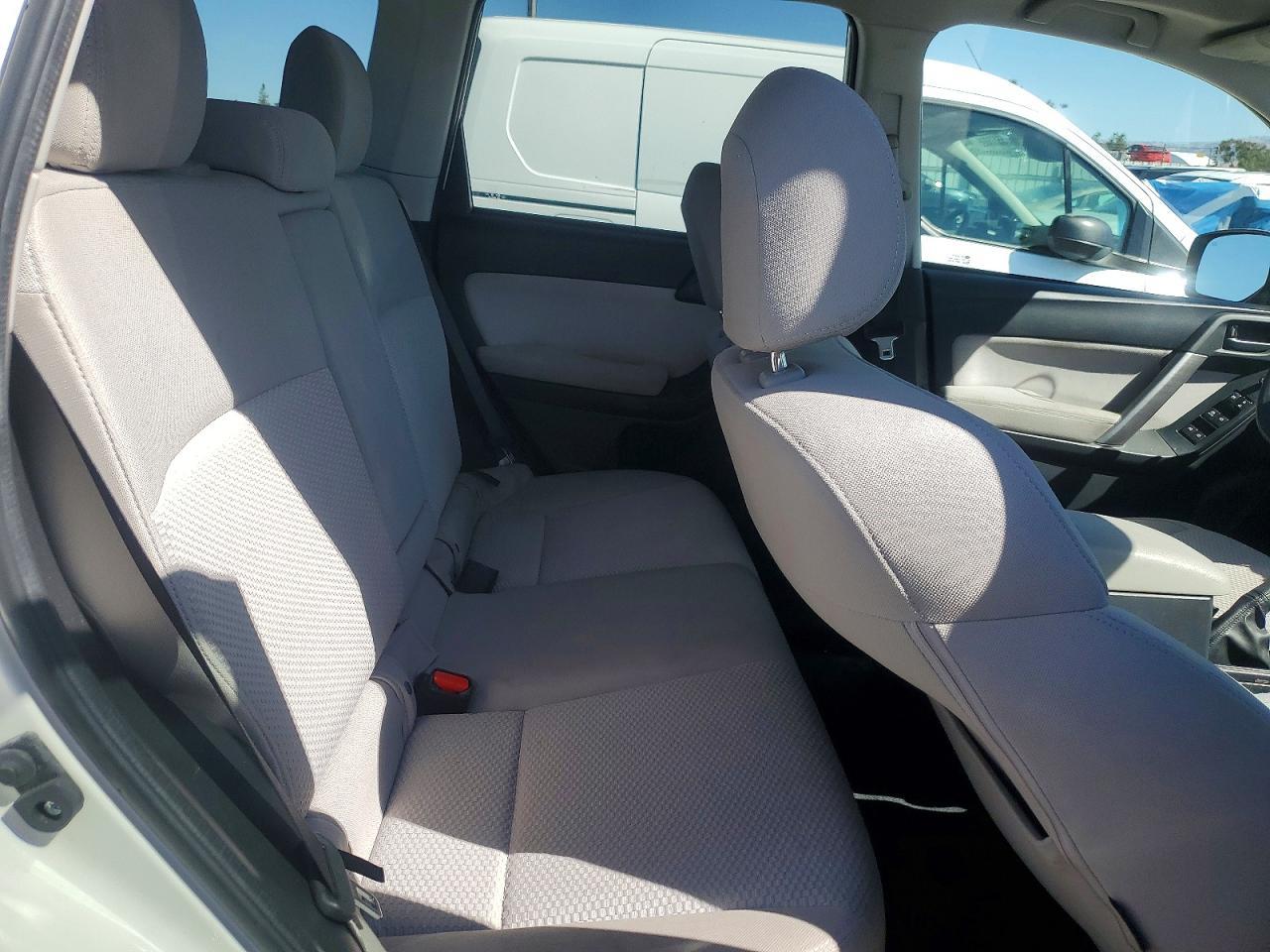 2015 SUBARU FORESTER