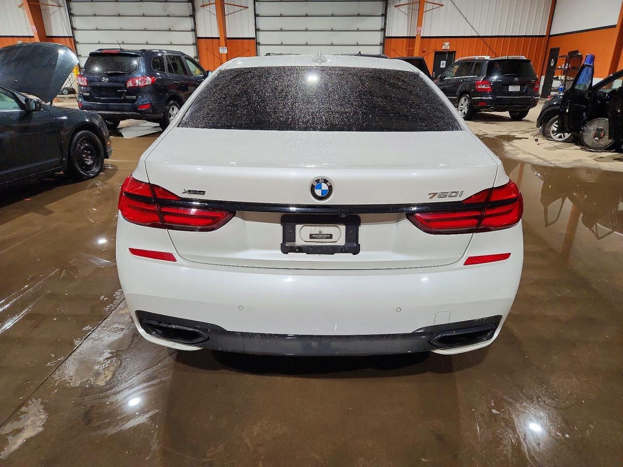 2016 BMW 7 series