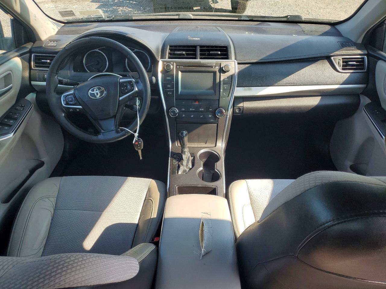 2017 TOYOTA CAMRY