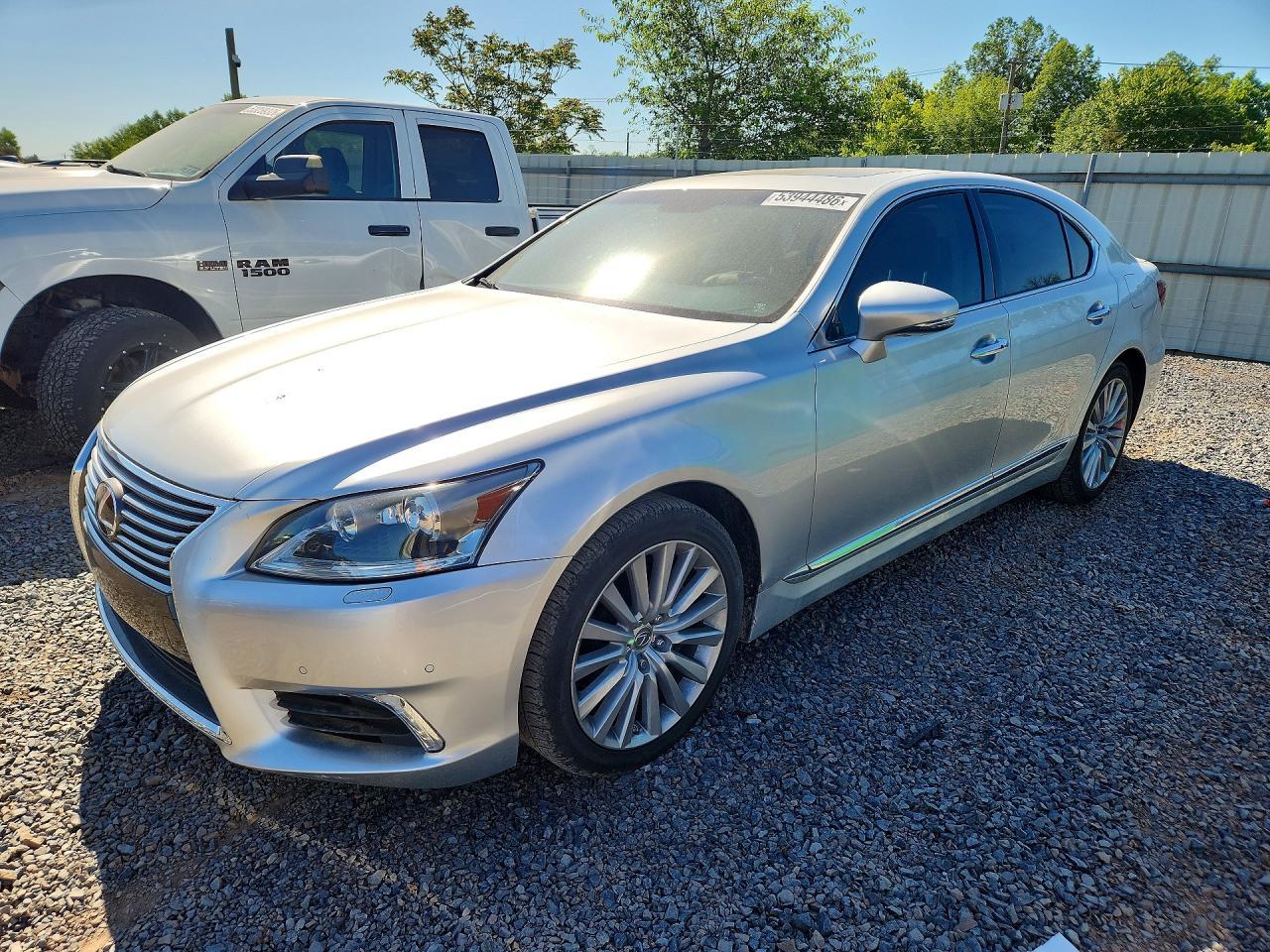 2013 LEXUS LS 460