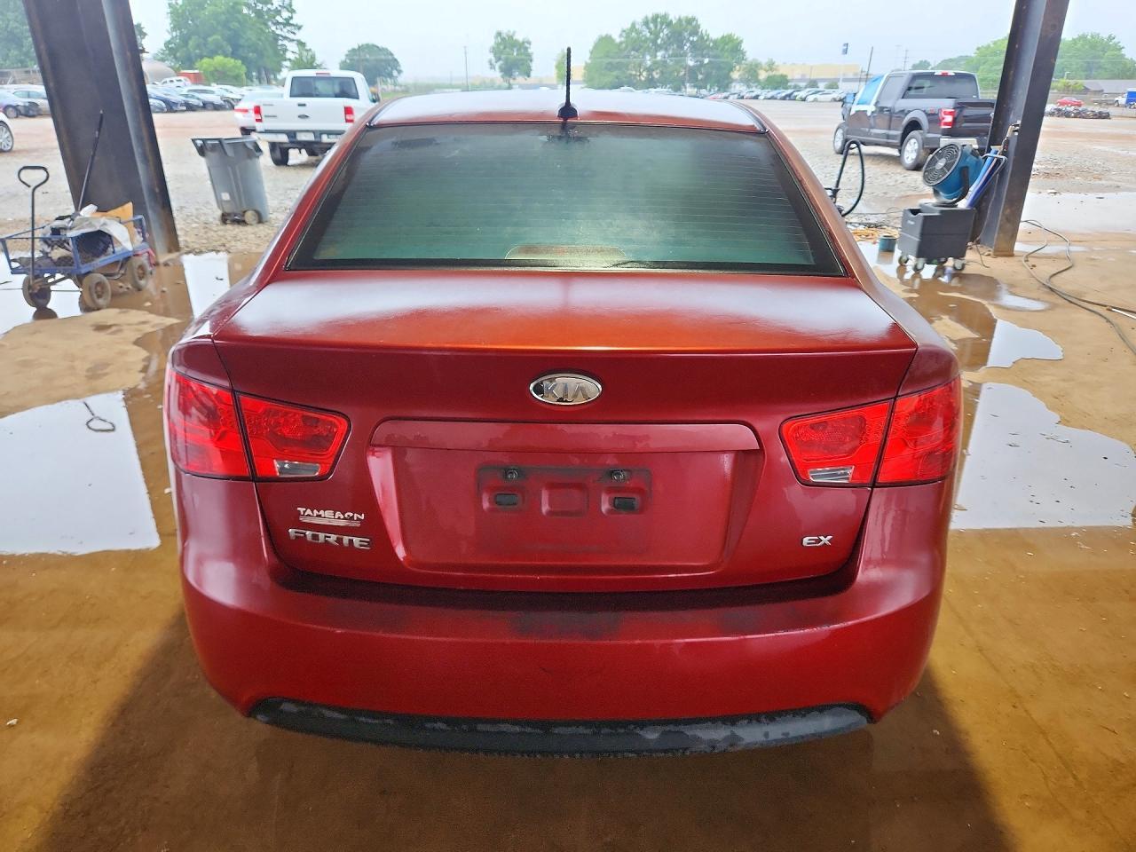 2010 KIA FORTE