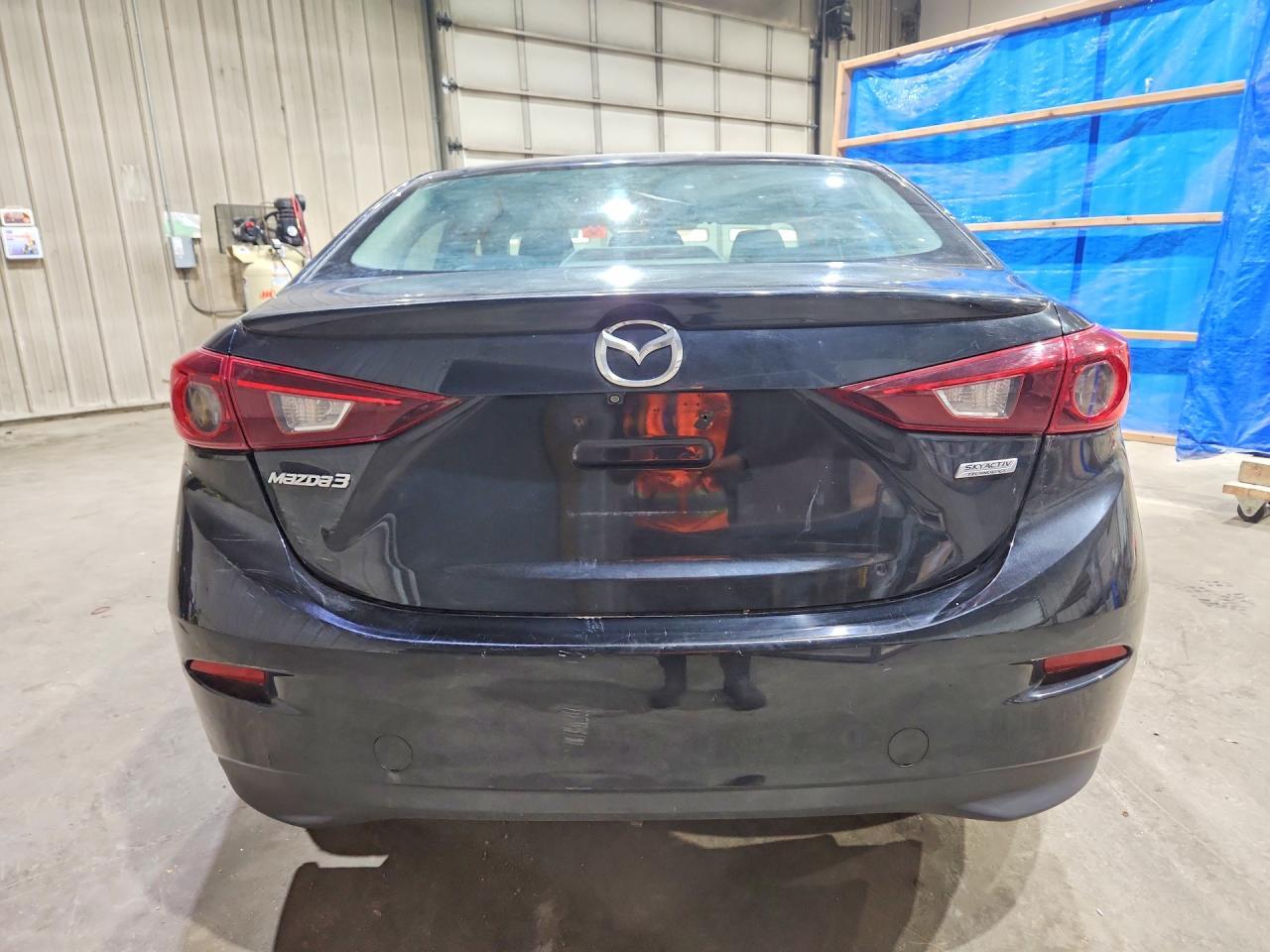 2015 MAZDA 3