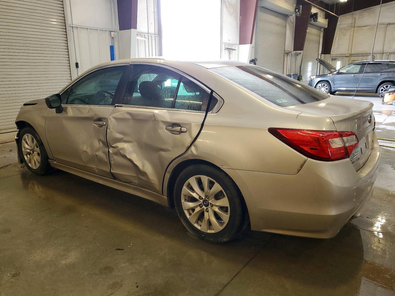 2017 SUBARU Legacy