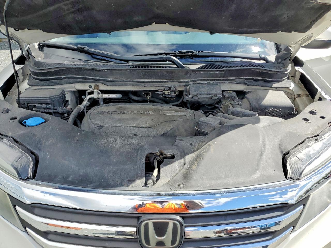 2016 HONDA PILOT
