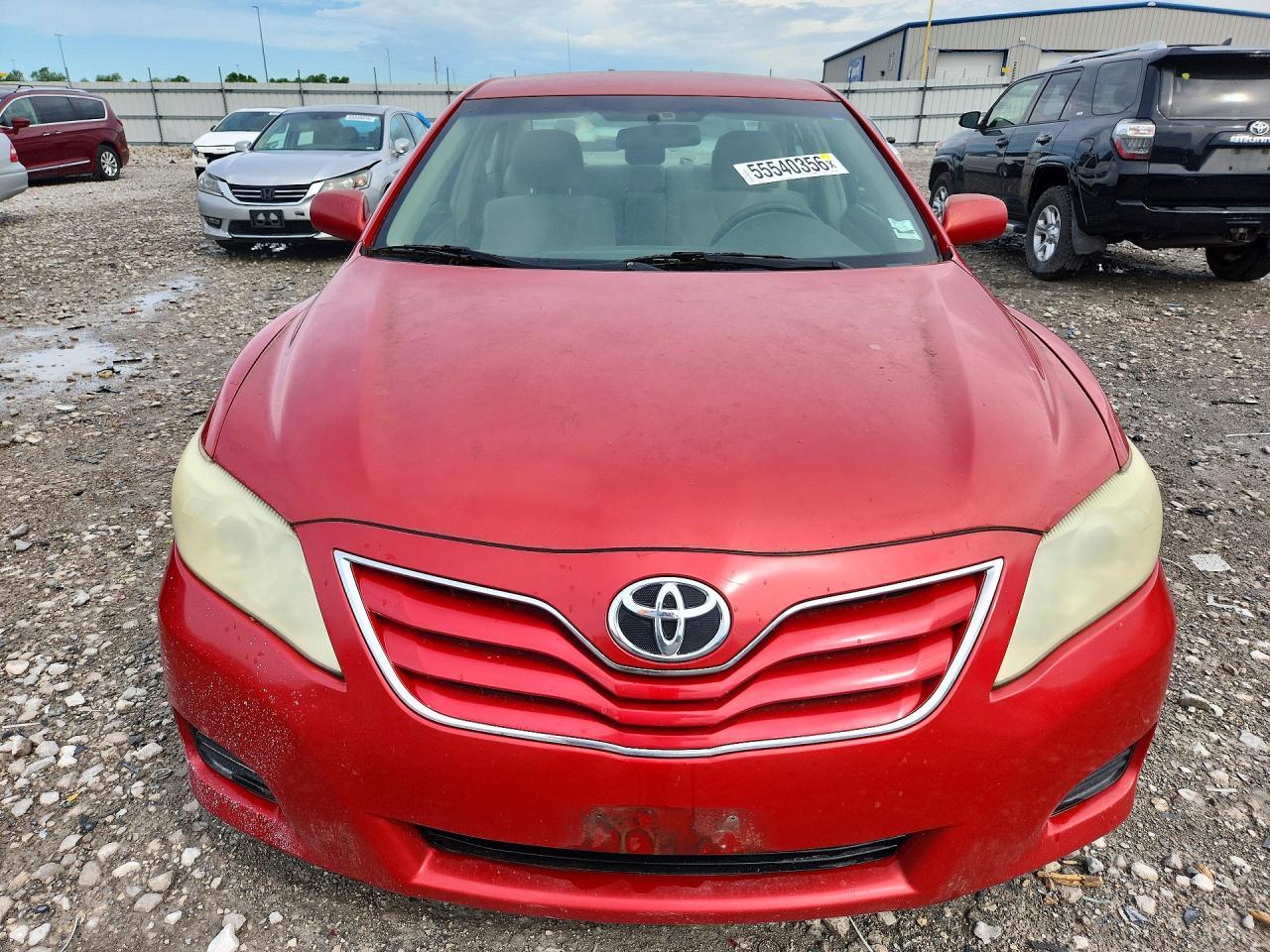 2011 TOYOTA CAMRY