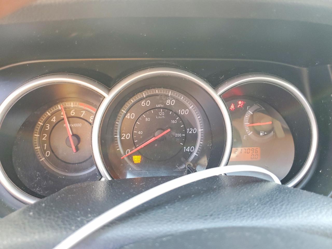 2012 NISSAN VERSA