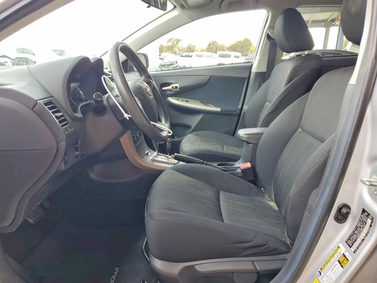 2011 TOYOTA COROLLA