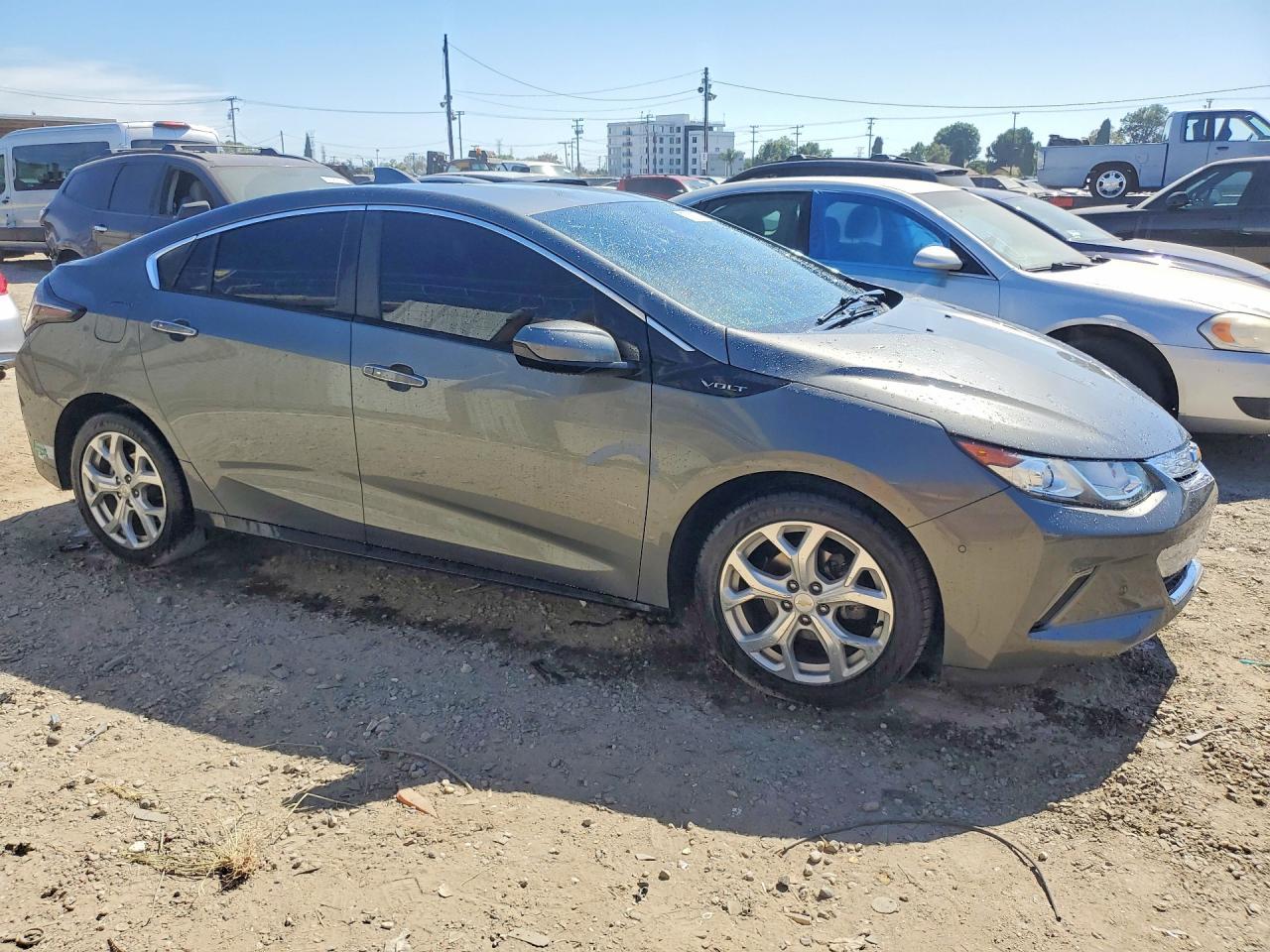 2017 CHEVROLET VOLT