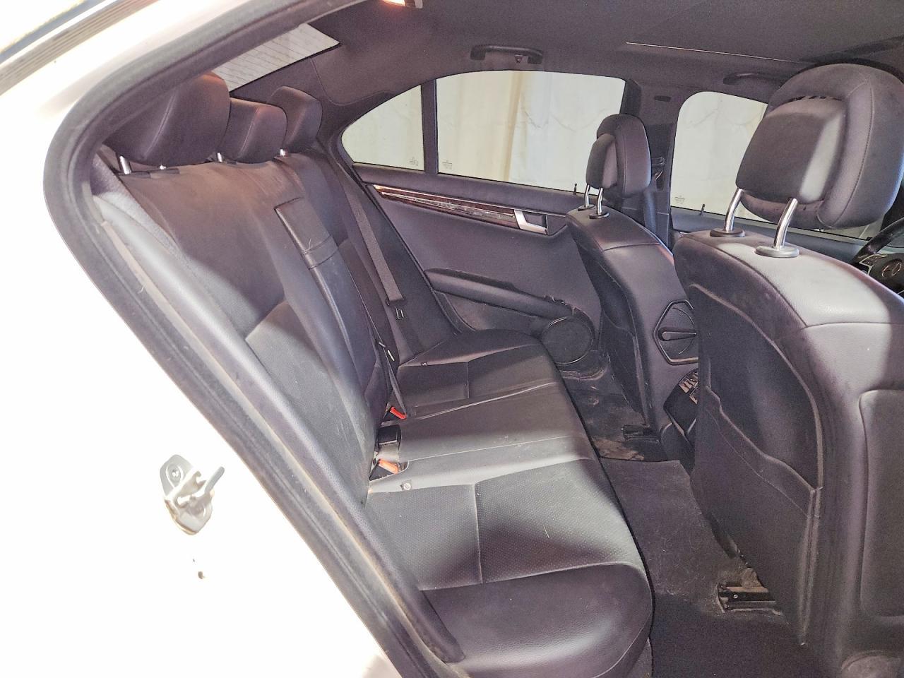 2012 MERCEDES-BENZ C-CLASS