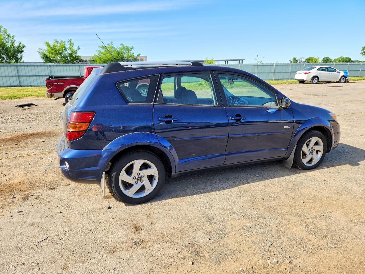 2003 PONTIAC VIBE