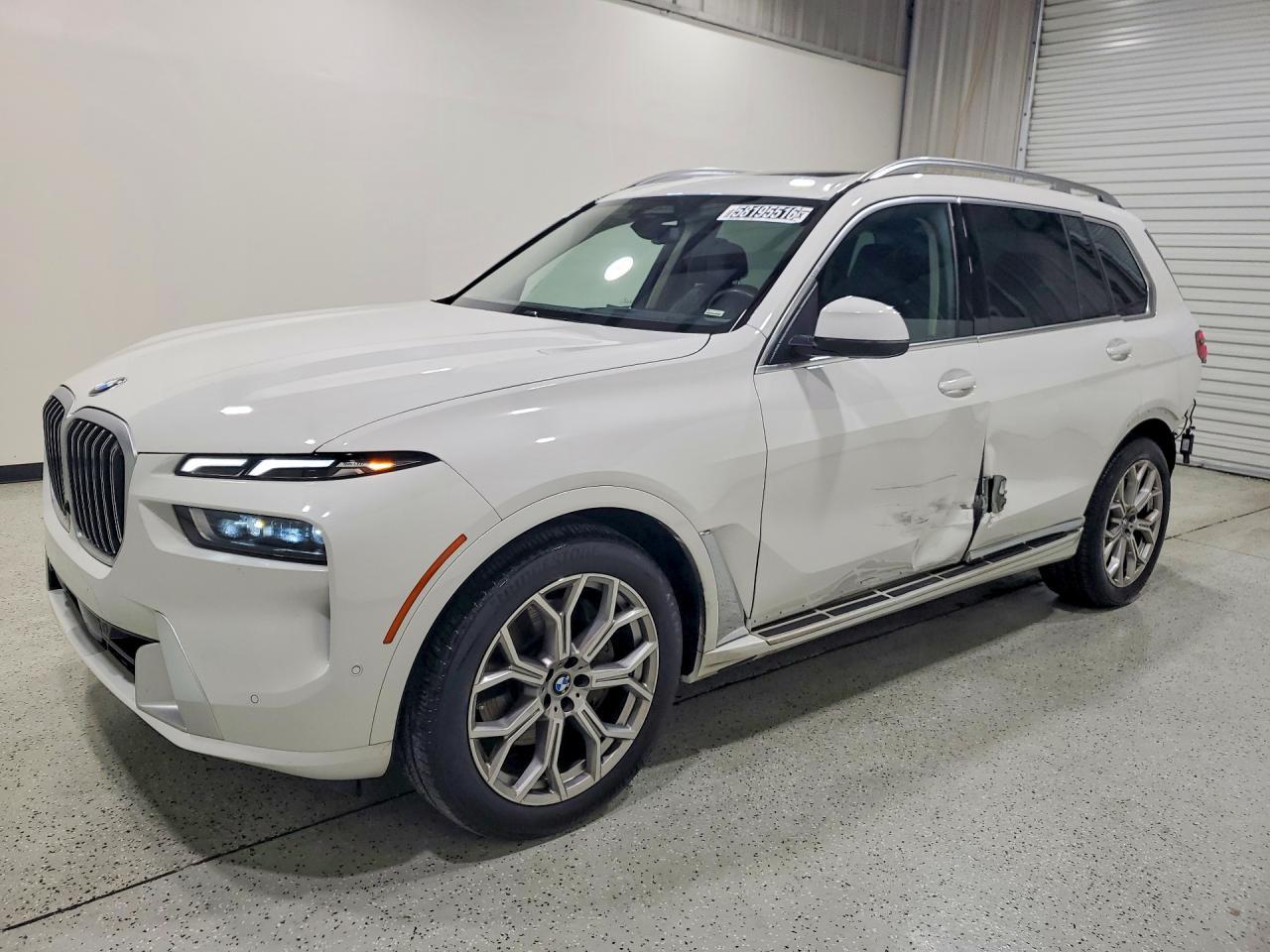 2026 BMW X7