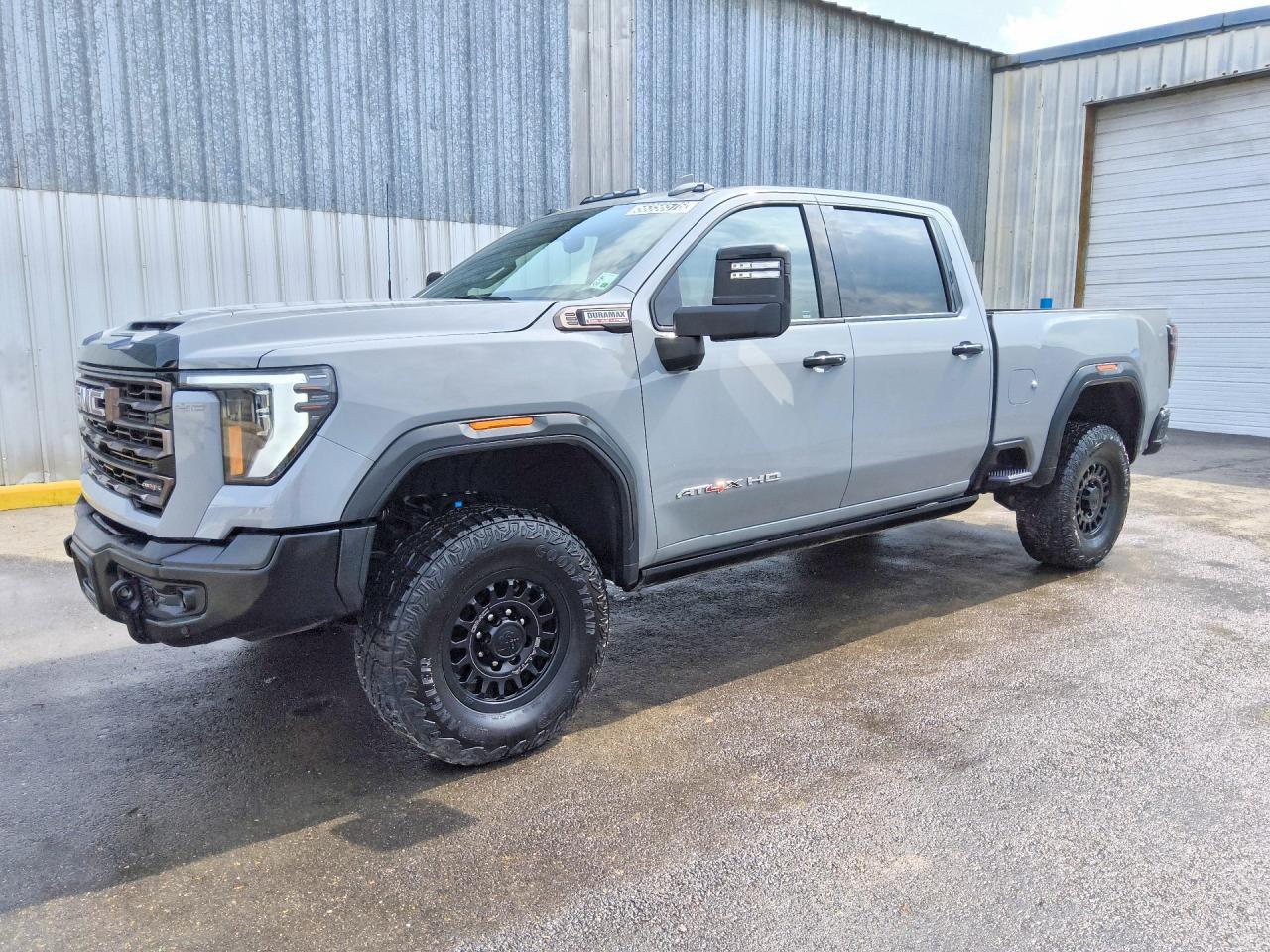 2025 GMC Sierra