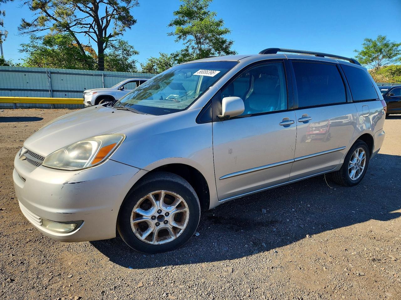 2005 TOYOTA SIENNA