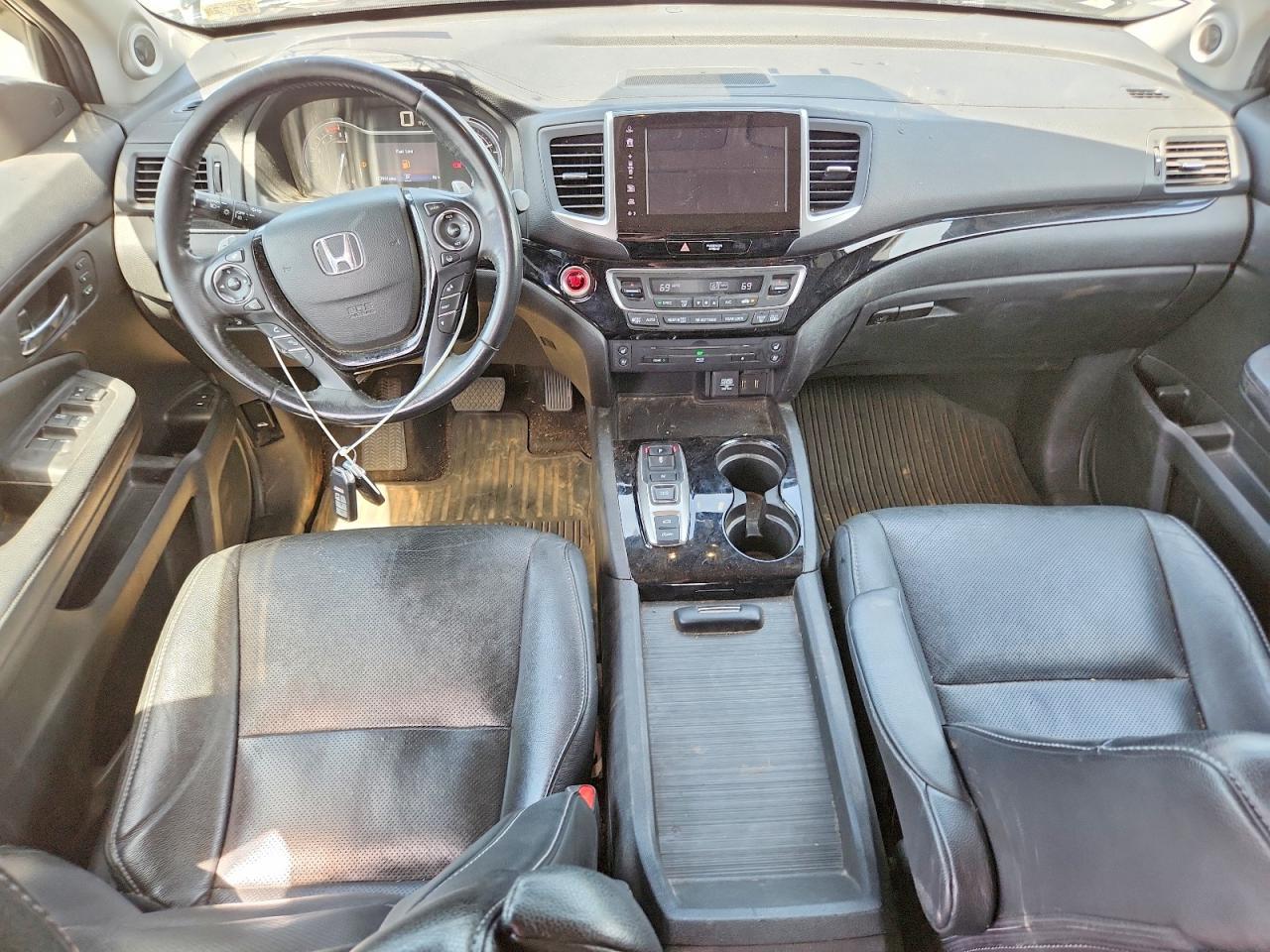2017 HONDA PILOT