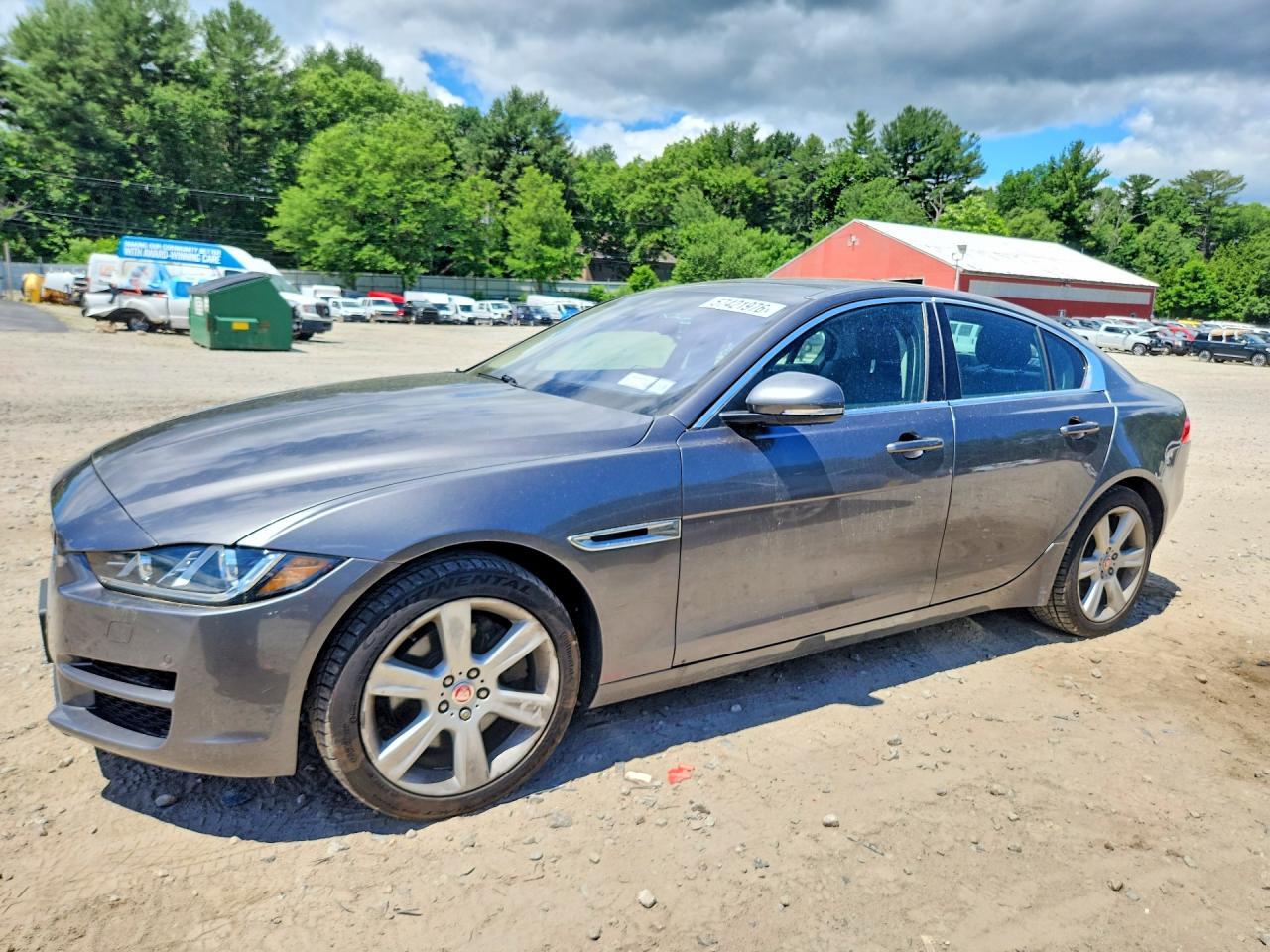 2019 JAGUAR XE