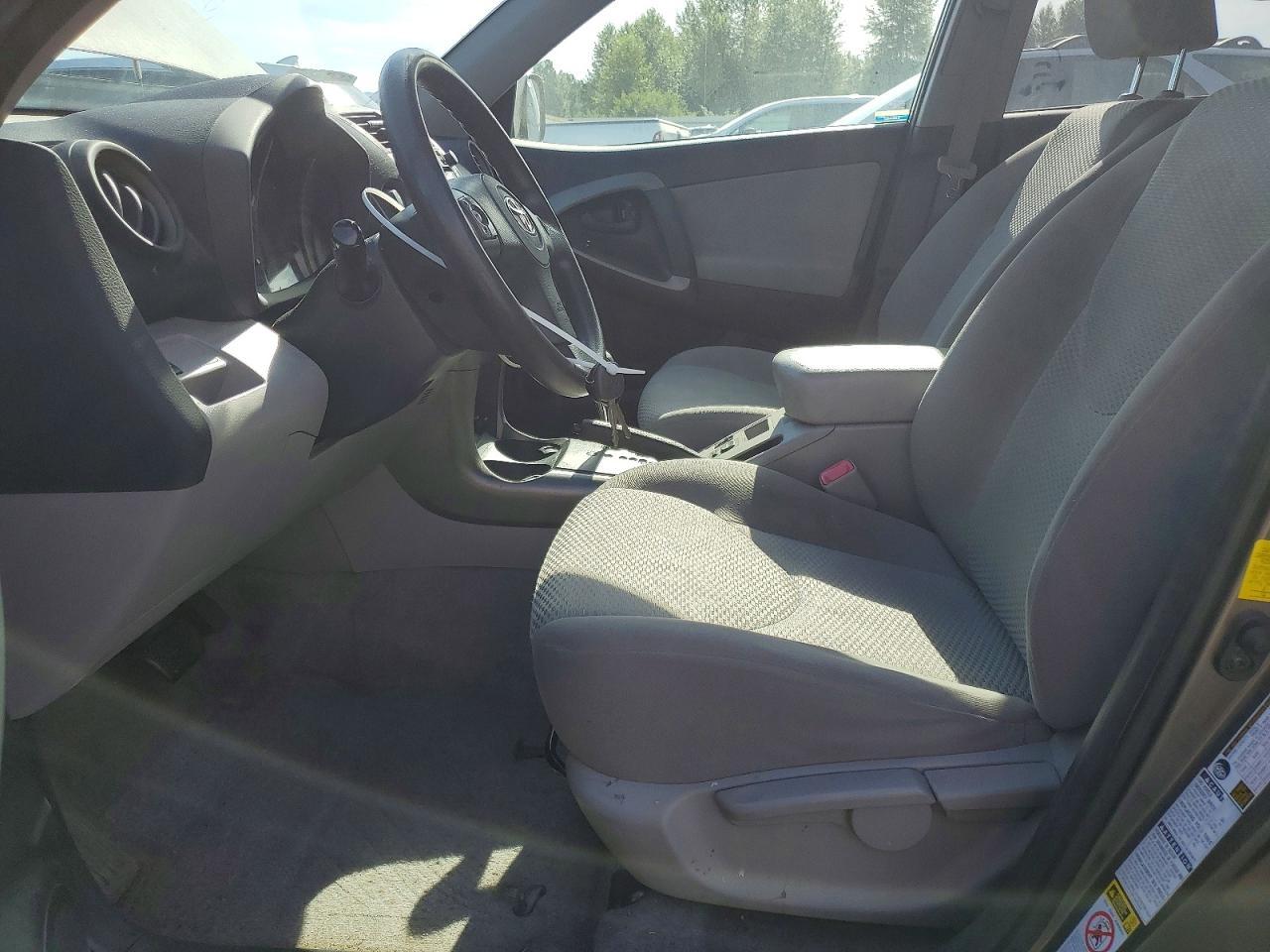 2011 TOYOTA RAV4