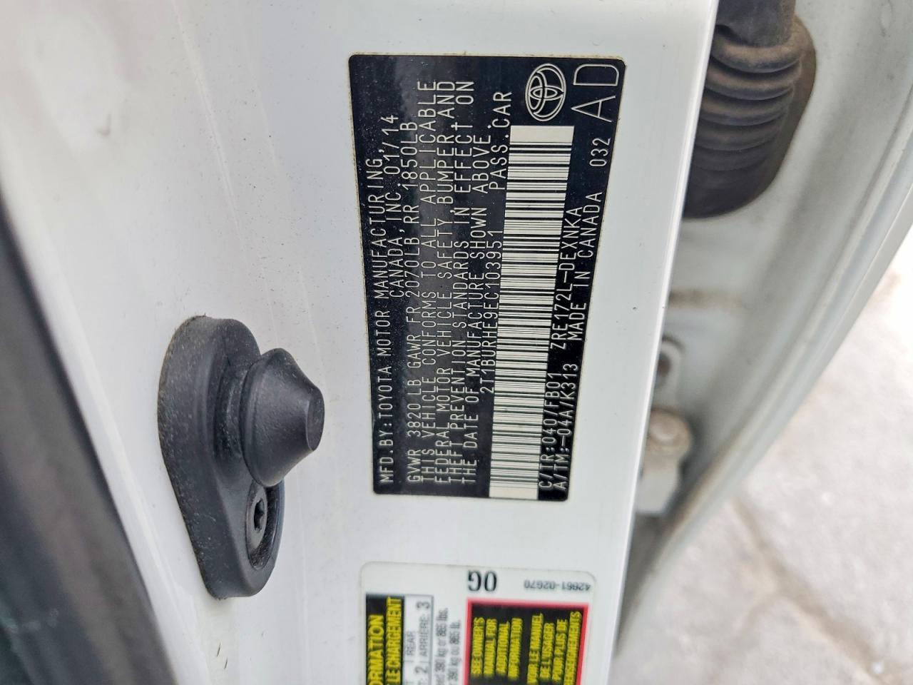 2014 TOYOTA COROLLA