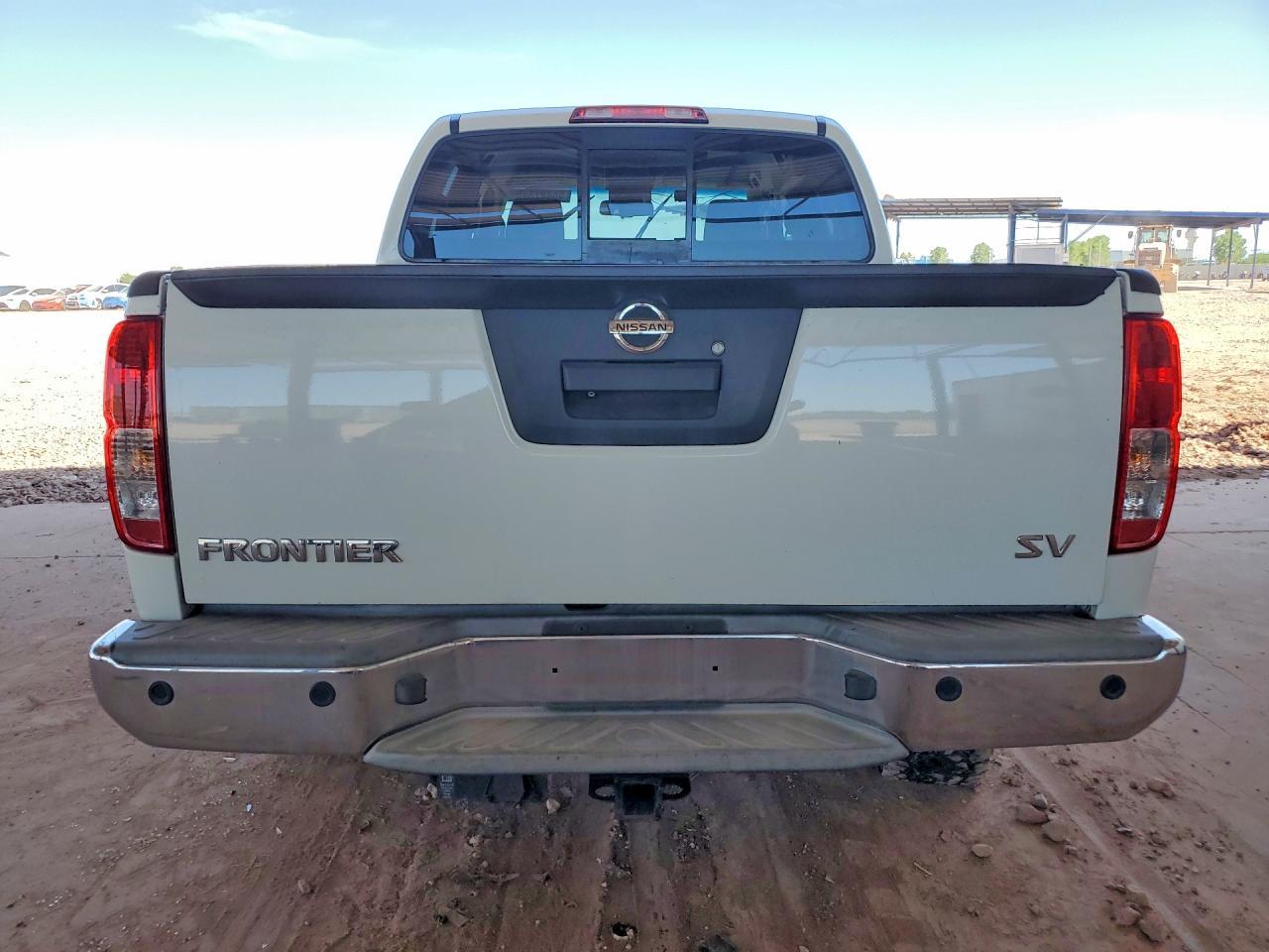 2016 NISSAN Frontier