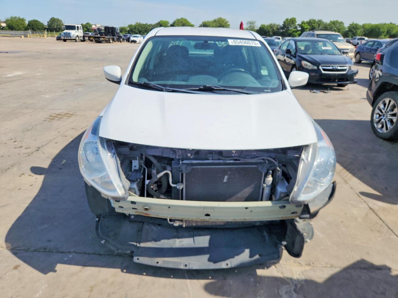2019 NISSAN VERSA
