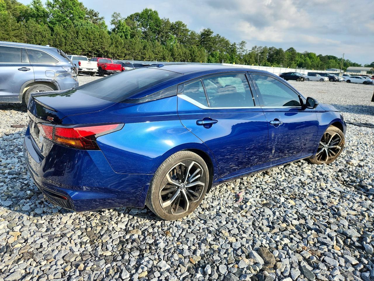 2024 NISSAN ALTIMA