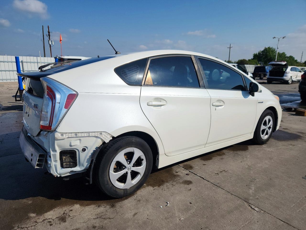 2013 TOYOTA PRIUS