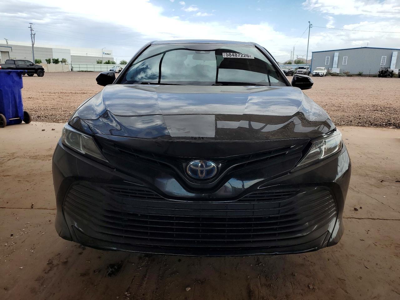 2019 TOYOTA CAMRY