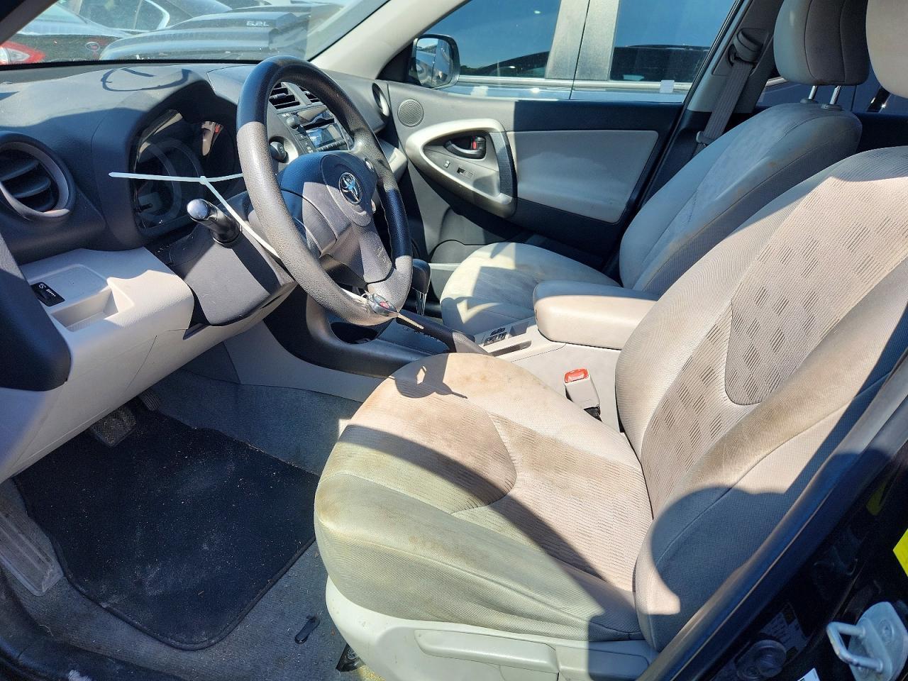 2010 TOYOTA RAV4