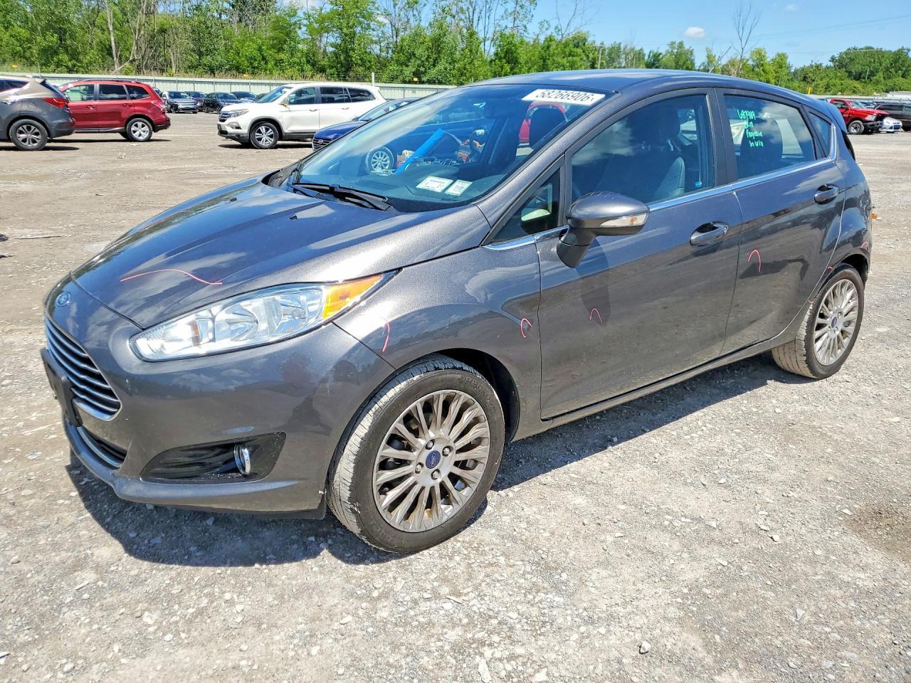2016 FORD Fiesta