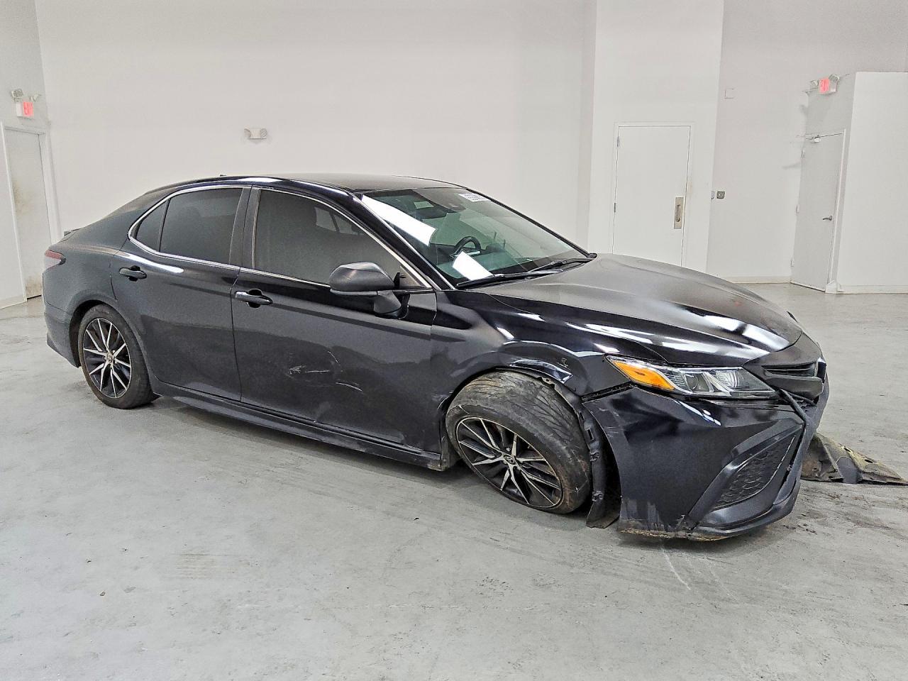 2021 TOYOTA CAMRY