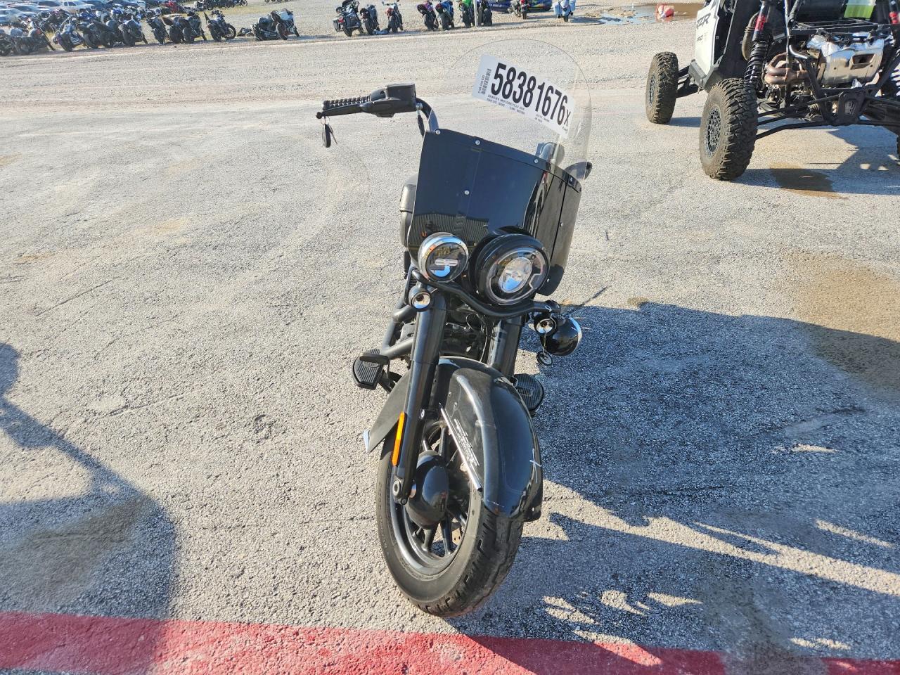 2022 HARLEY-DAVIDSON FLHCS