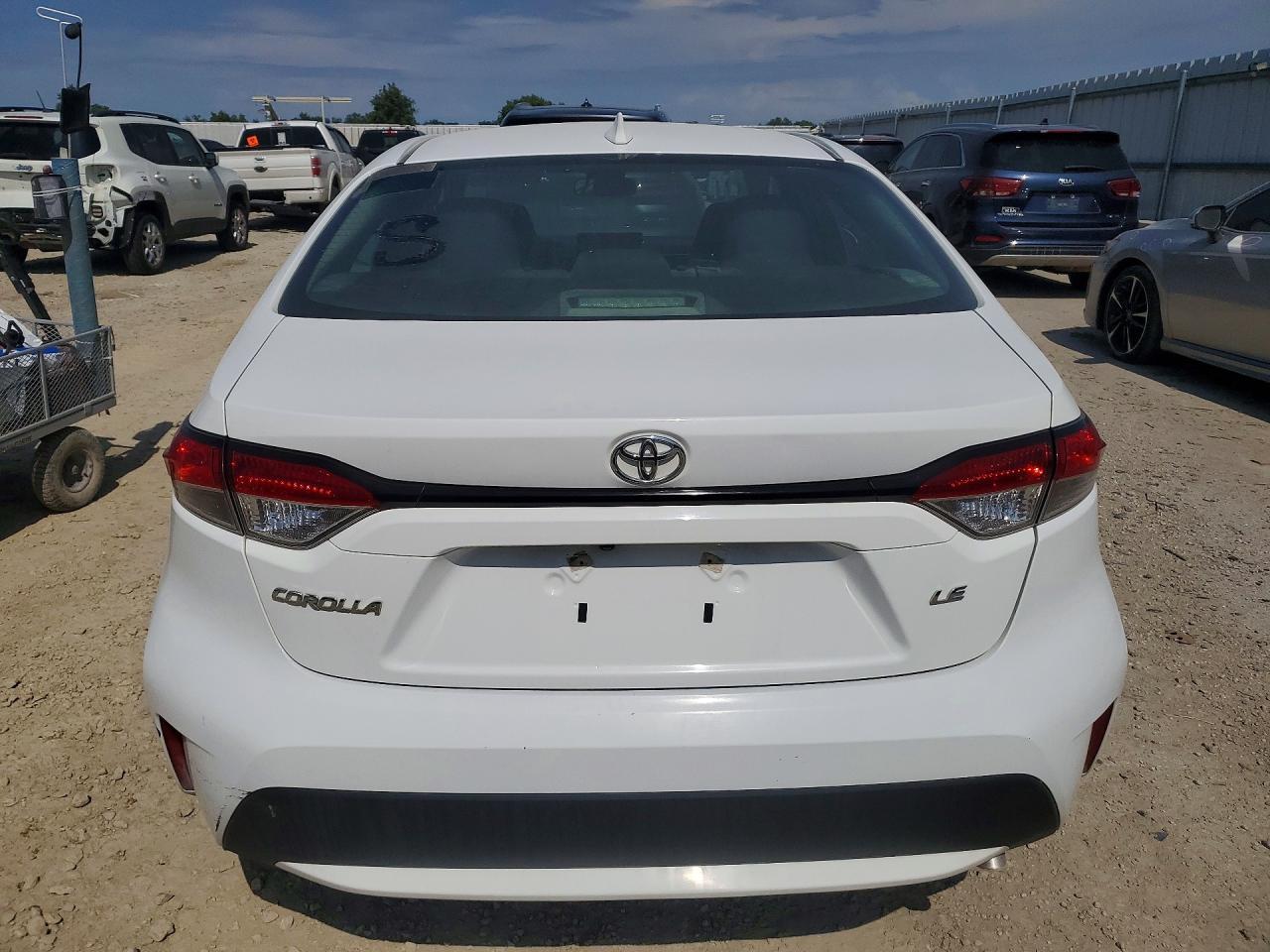 2021 TOYOTA COROLLA