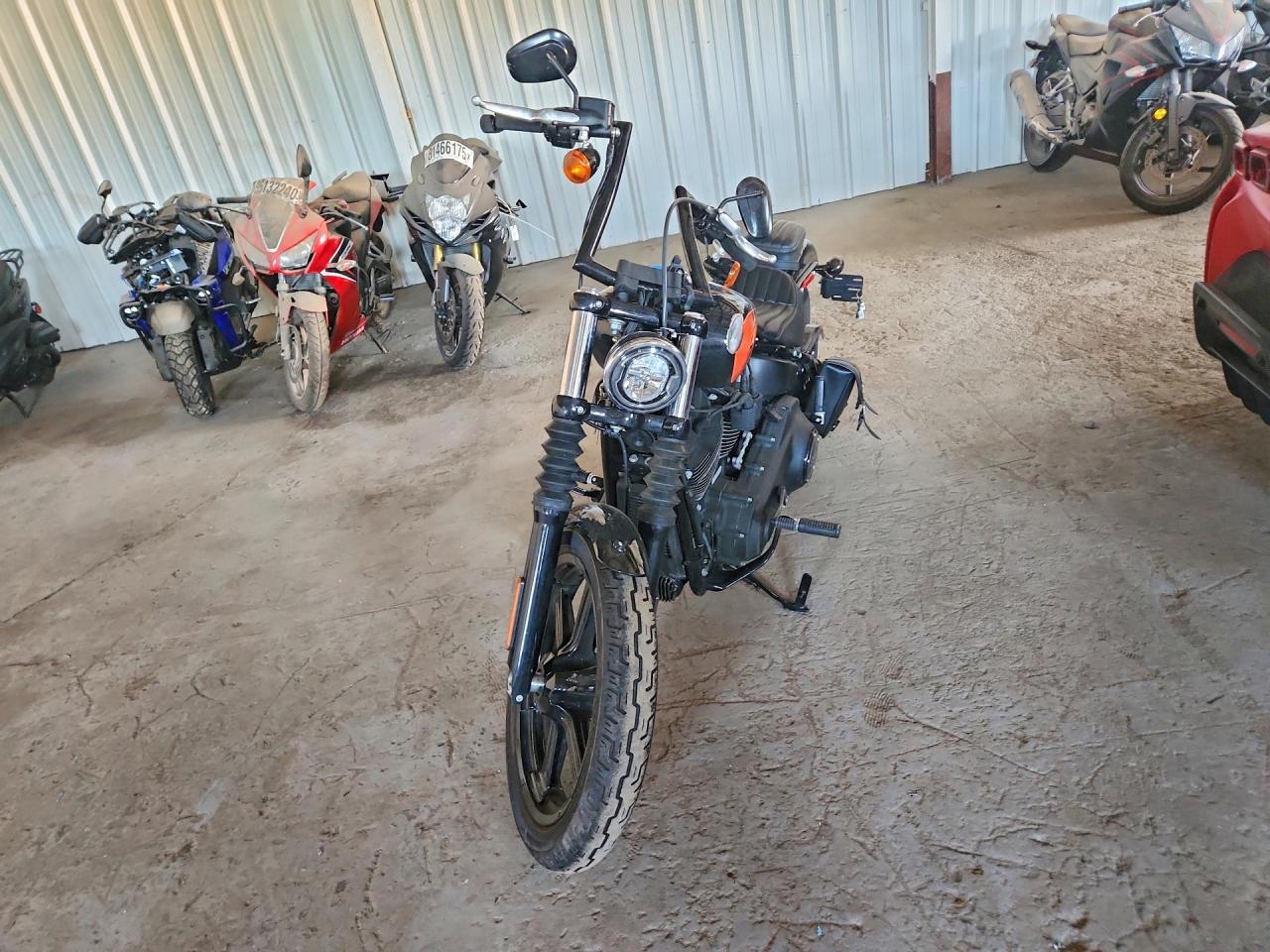 2022 HARLEY-DAVIDSON FXBBS