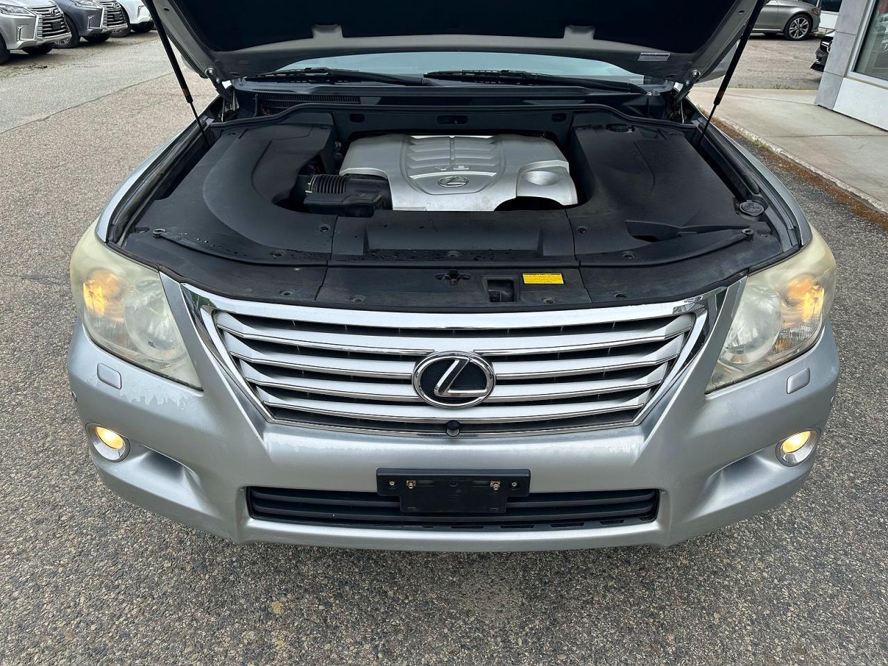 2008 LEXUS LX 570