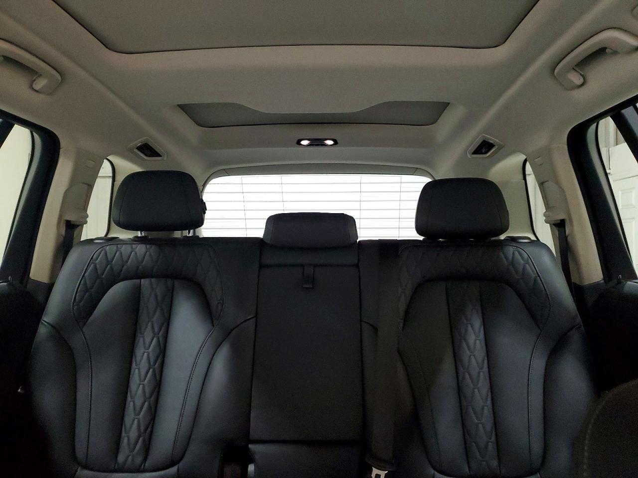 2026 BMW X7