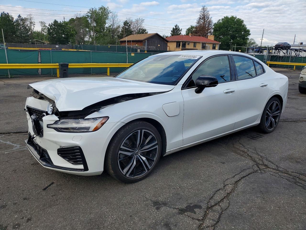 2022 VOLVO S60
