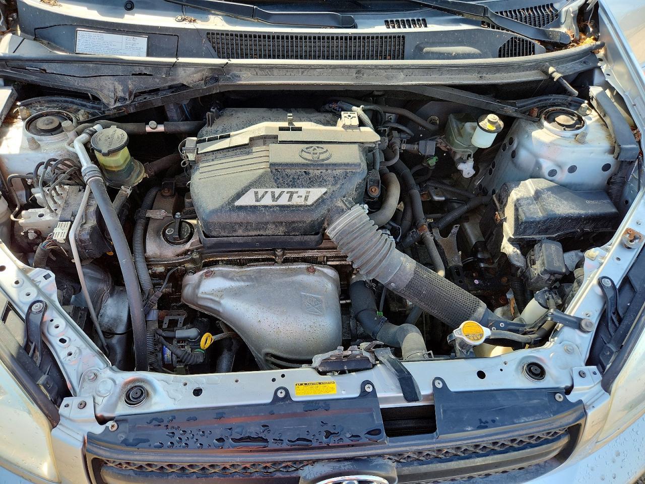 2004 TOYOTA RAV4