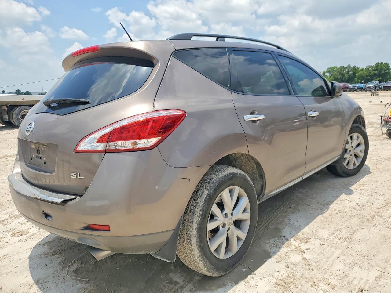 2011 NISSAN MURANO