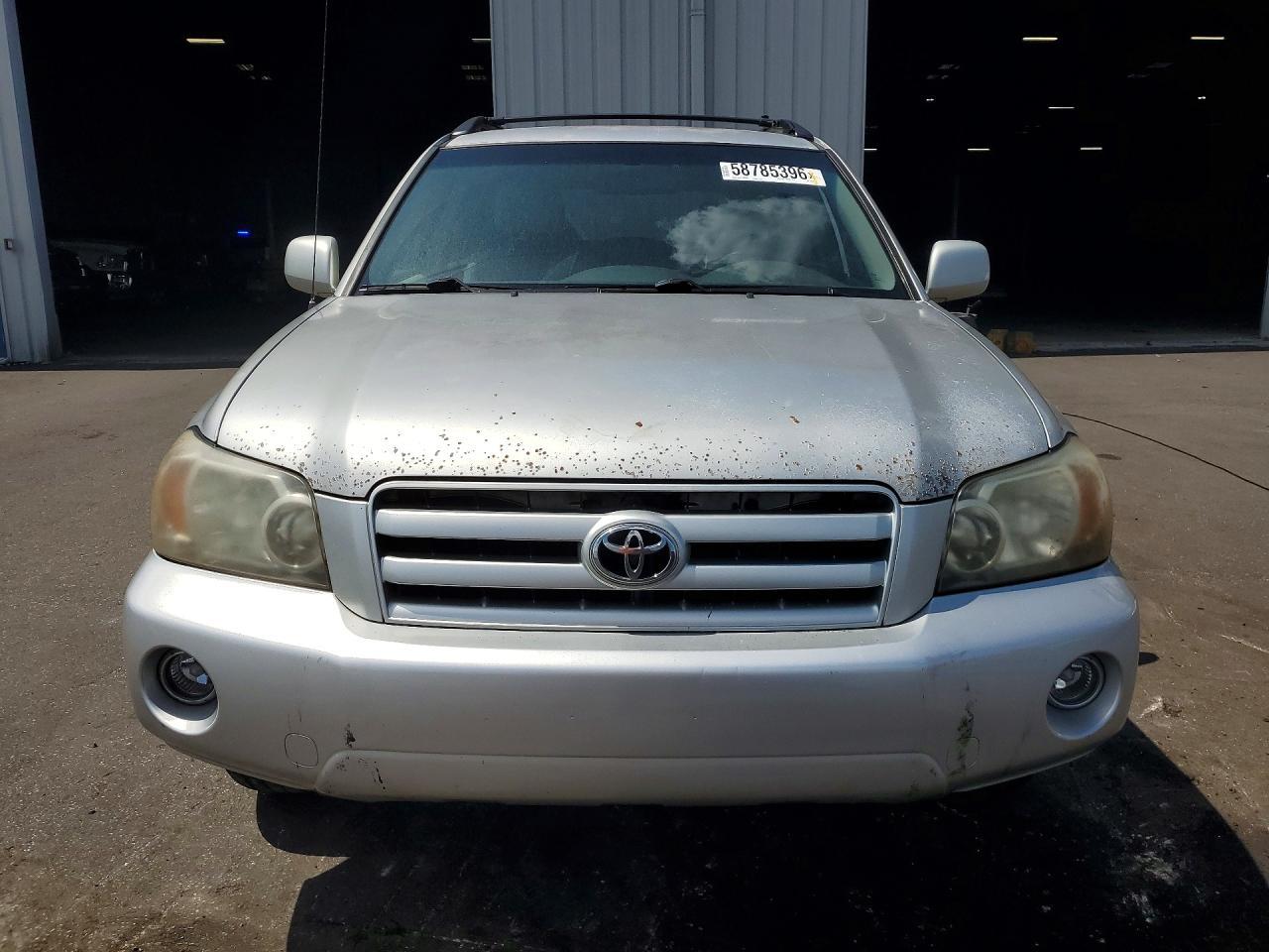 2006 TOYOTA HIGHLANDER