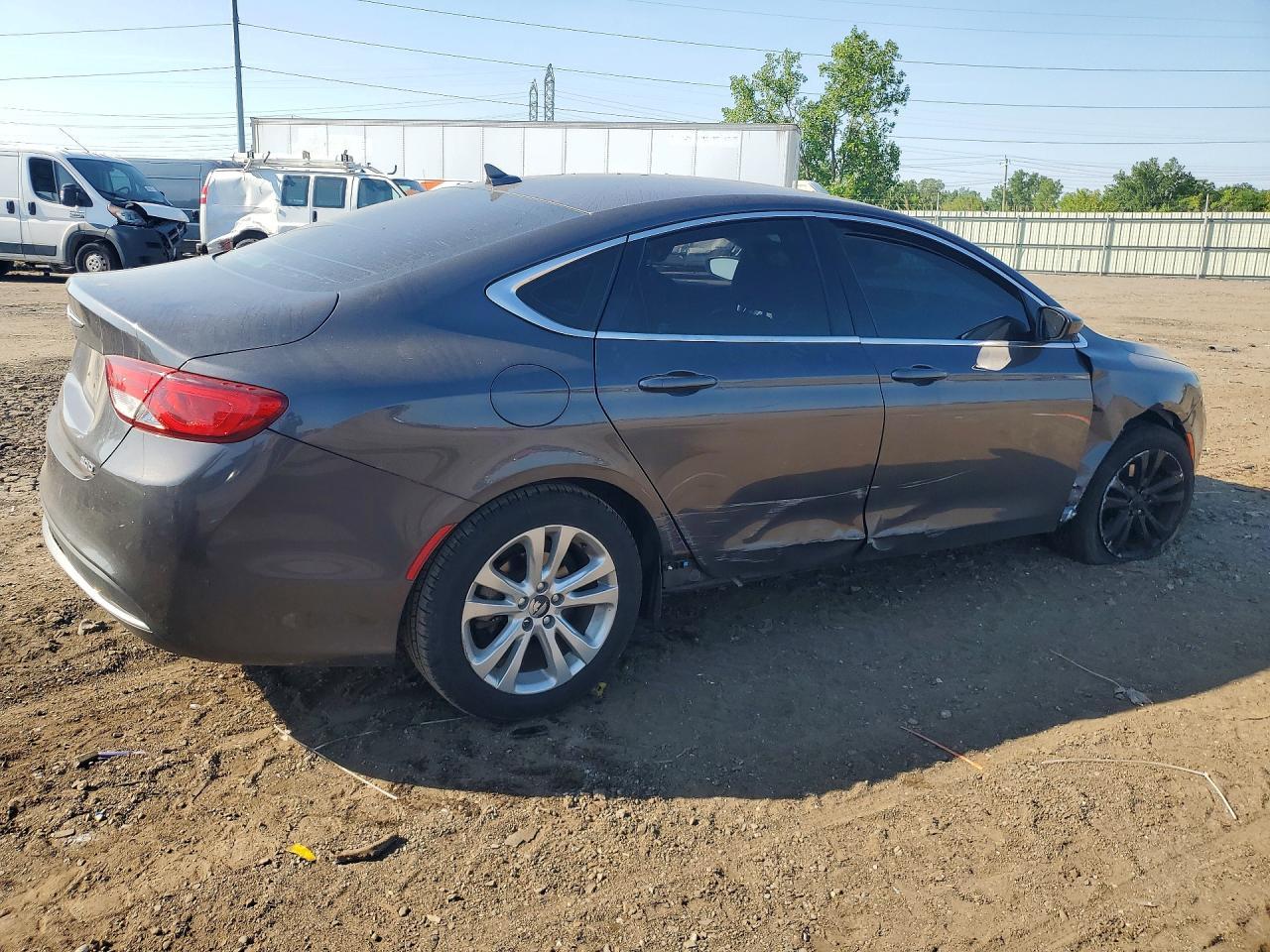 2016 CHRYSLER 200