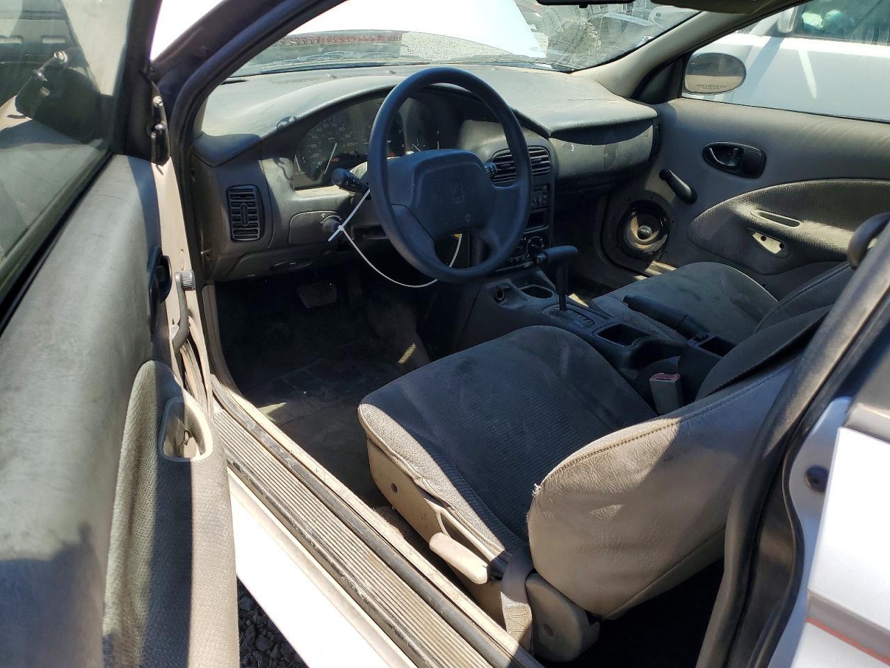 2001 SATURN Sc1