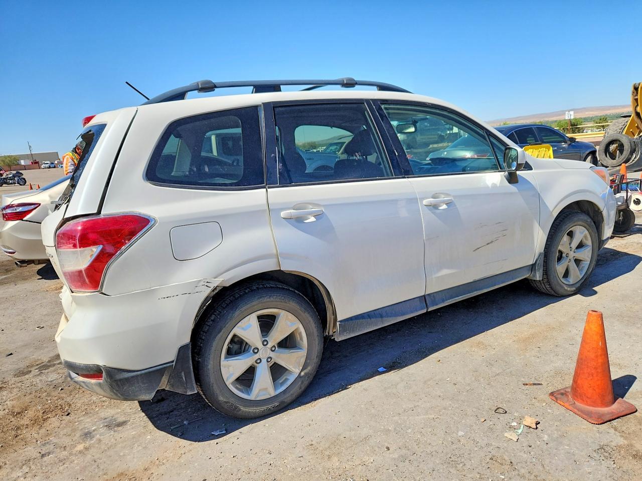 2015 SUBARU FORESTER