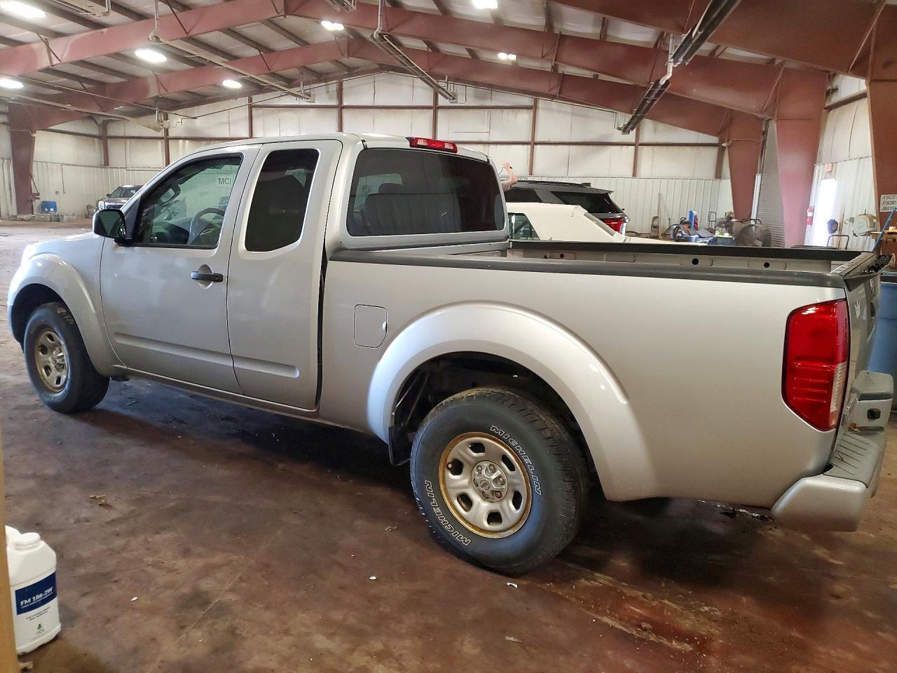 2017 NISSAN Frontier
